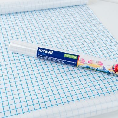Плівка&nbsp;з&nbsp;клейким&nbsp;шаром&nbsp;для&nbsp;обгортання&nbsp;книг Kite Classic K-102, 33х150 см, паперова K-102 фото